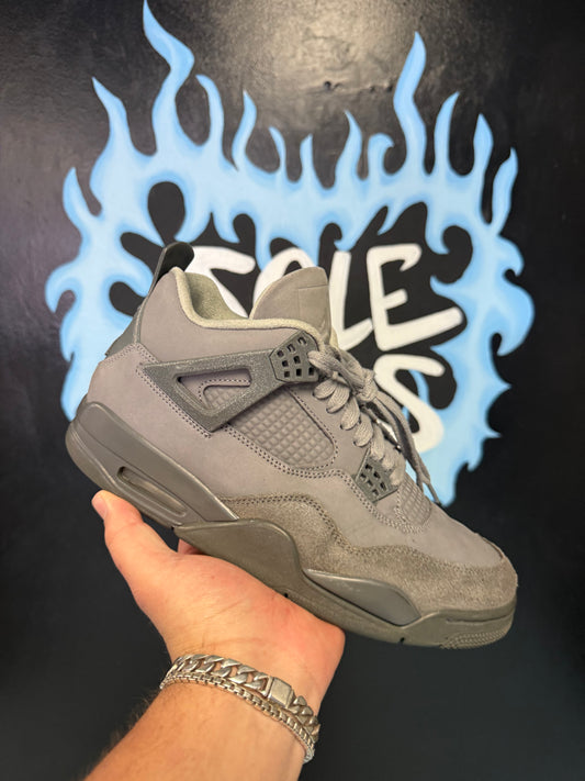 Size9.5 Jordan 4 Wet Cement Pre Owned
