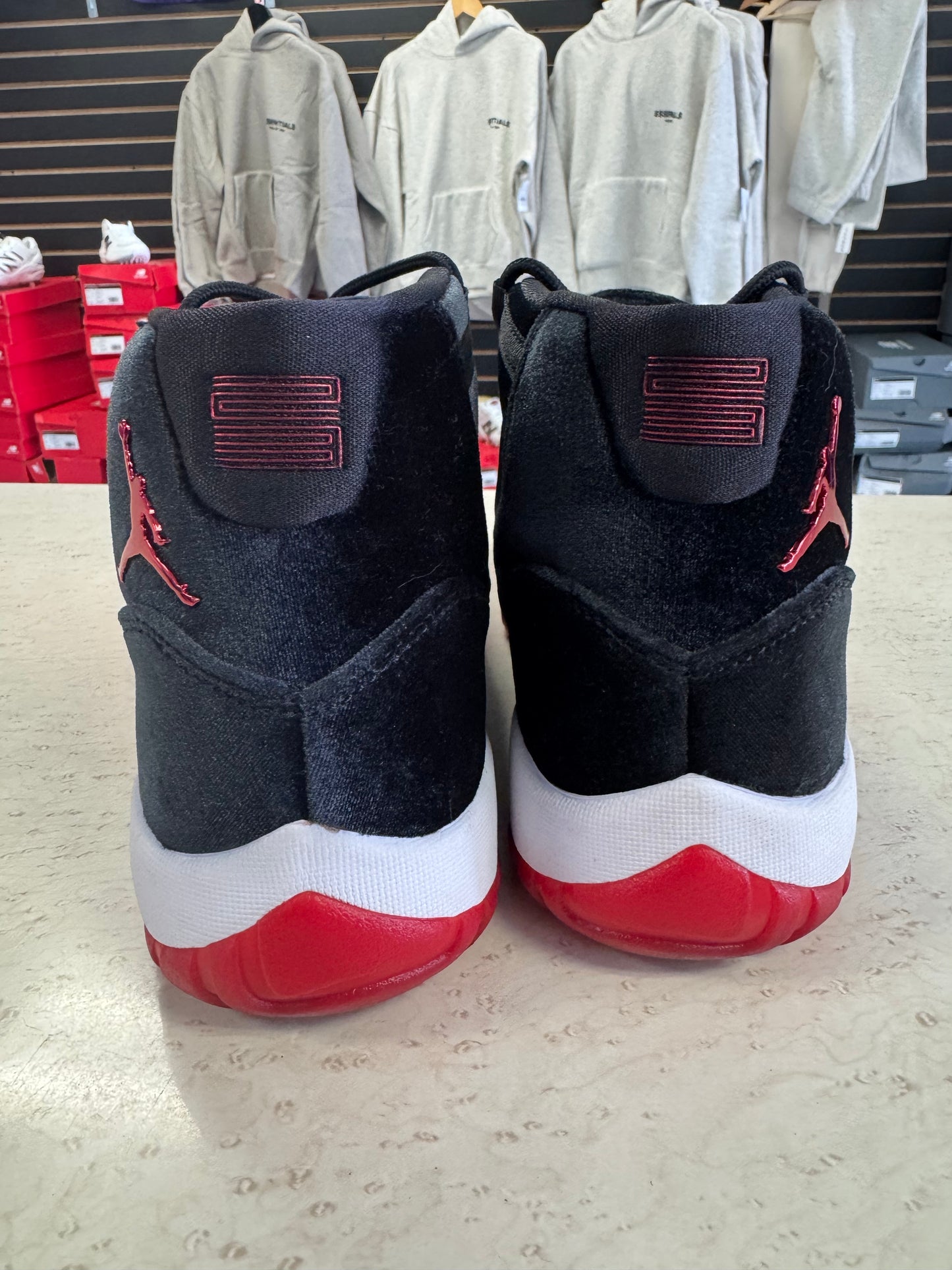 Jordan 11 Retro Bred Velvet (Women's)