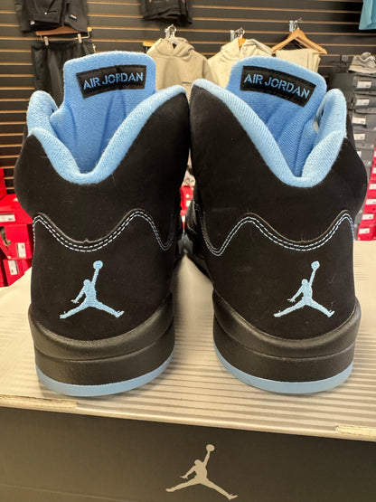 Jordan 5 Retro Black University Blue (2026)