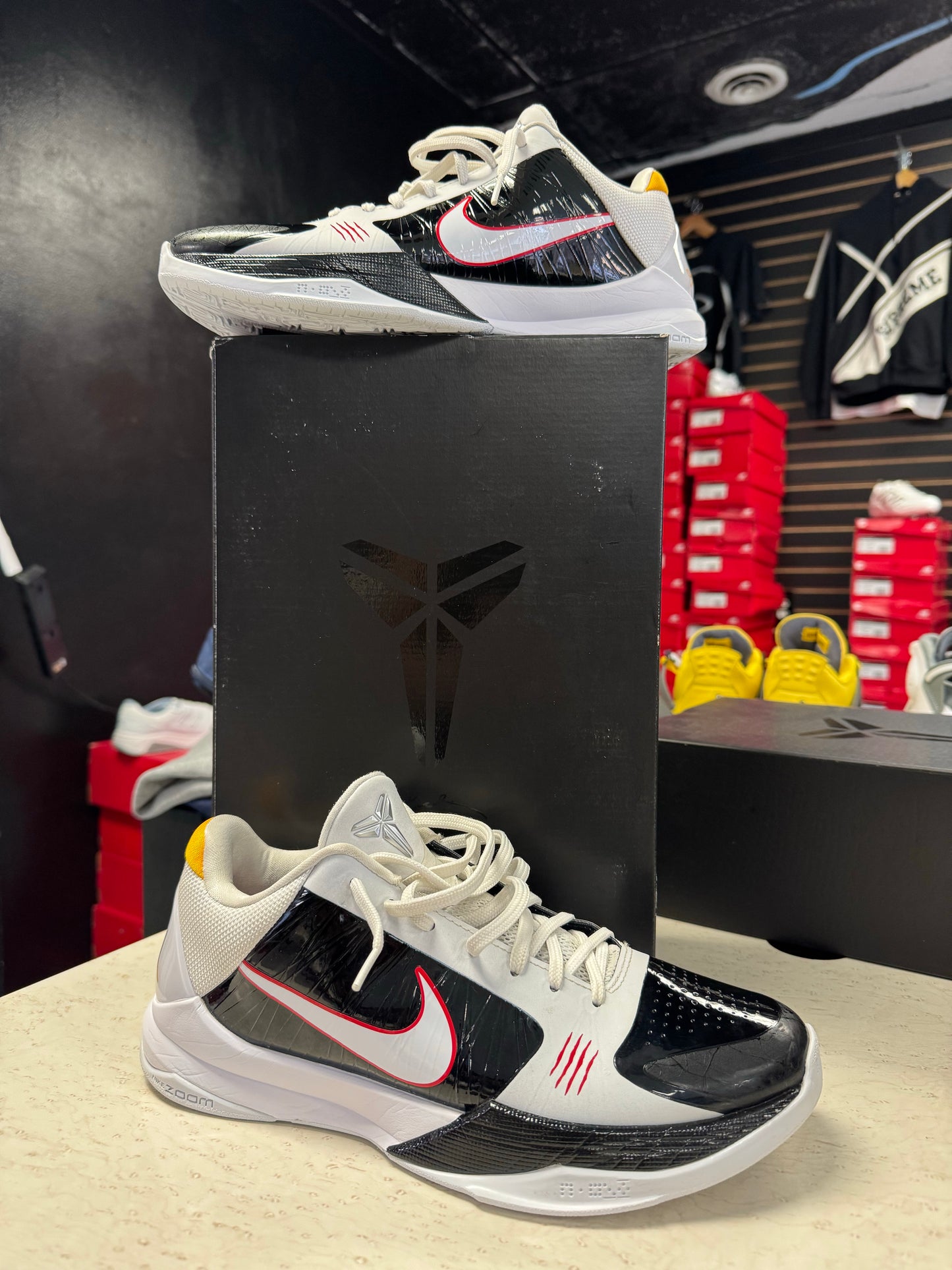 Nike Kobe 5 Protro Bruce Lee Alternate