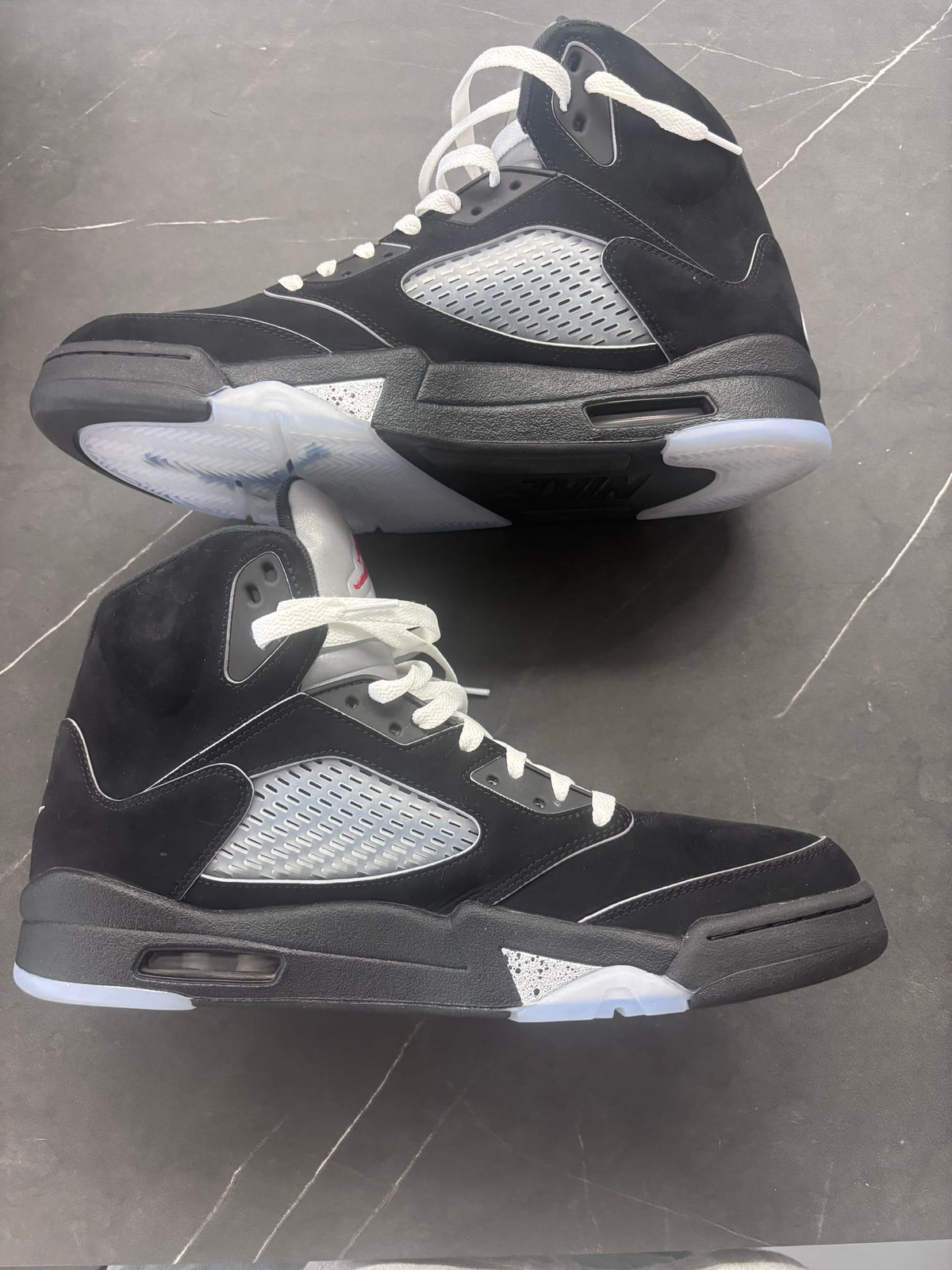 Jordan 5 Retro OG Black Metallic Reimagined