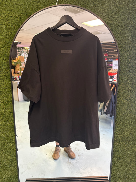 Size Large Essential Black Limousine Tee Pre-Owned