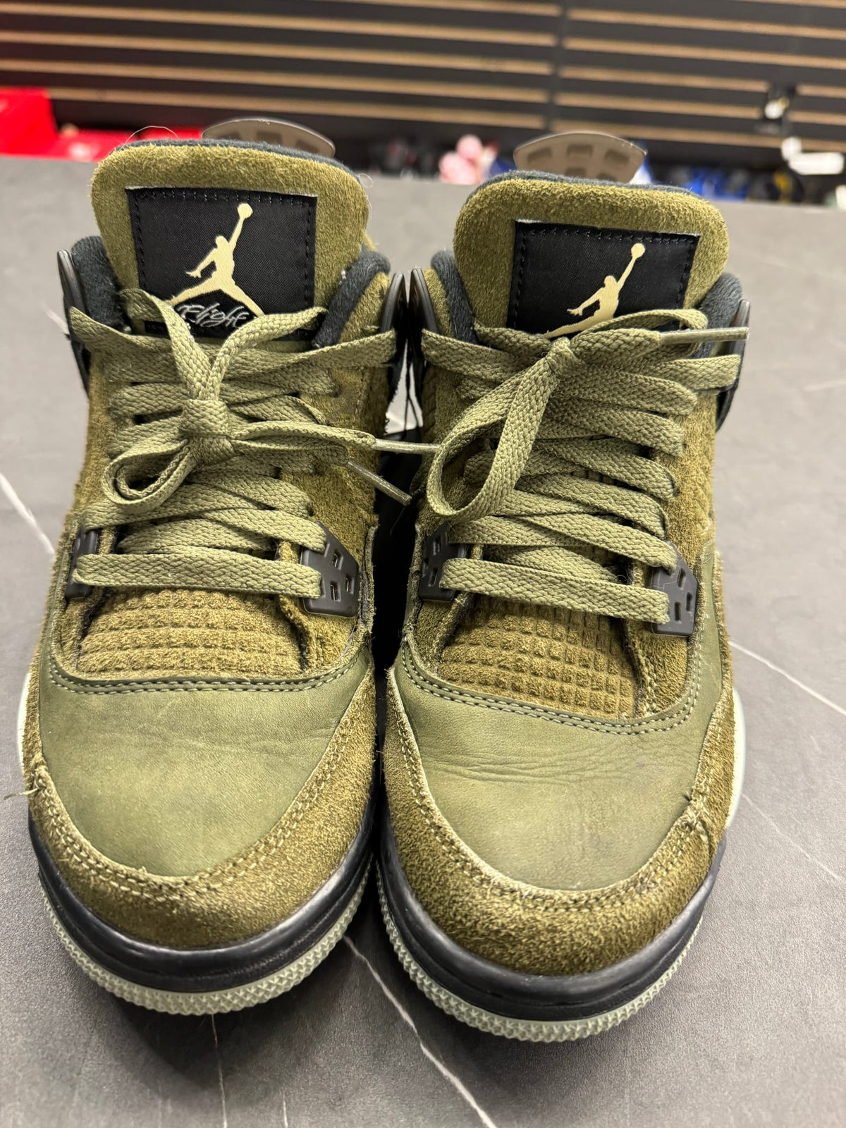 Jordan 4 Retro SE Craft Medium Olive