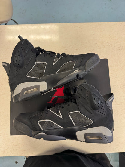 Jordan 6 Retro Cap and Gown