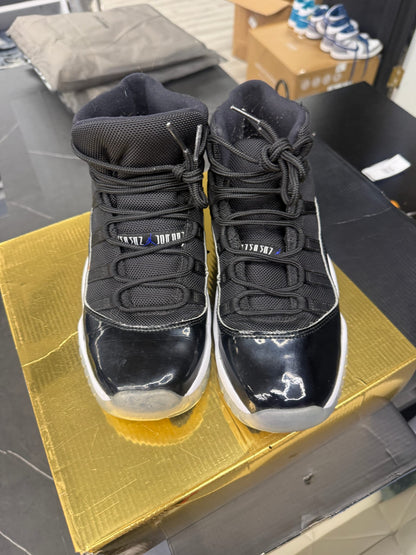 Jordan 11 Retro Space Jam (2016) (GS)