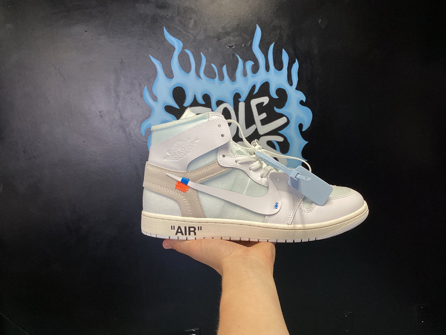 Jordan 1 Retro High Off-White Chicago