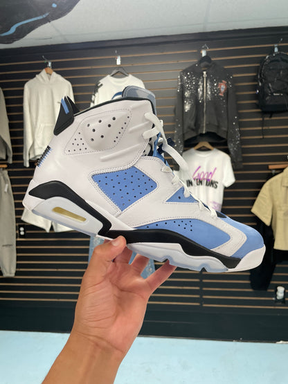 Size12 Jordan 6 UNC Pre Owned/W Box