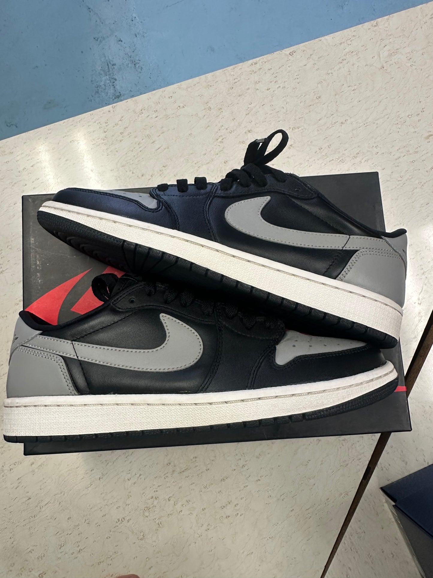 Size9 Jordan 1 Low Shadow Pre Owned With Box