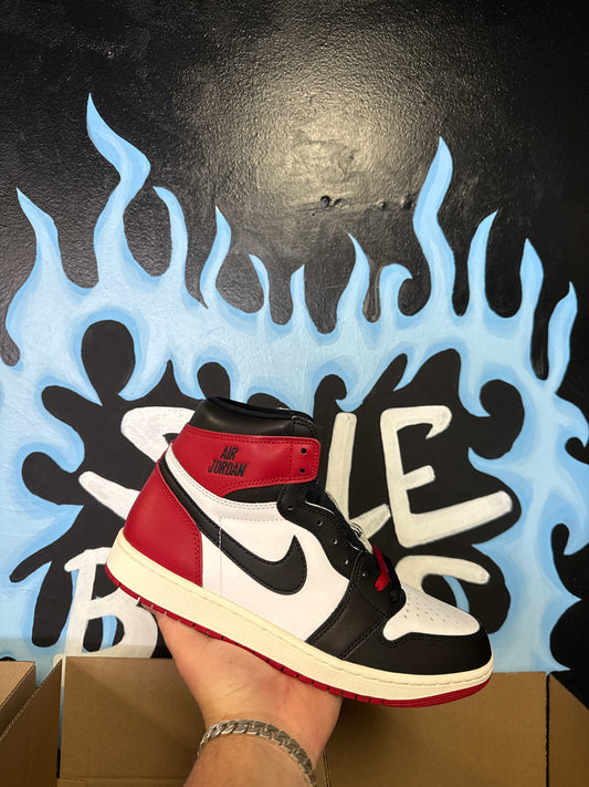 Size10.5 Jordan 1 Reimagined Bred Toe New Og All