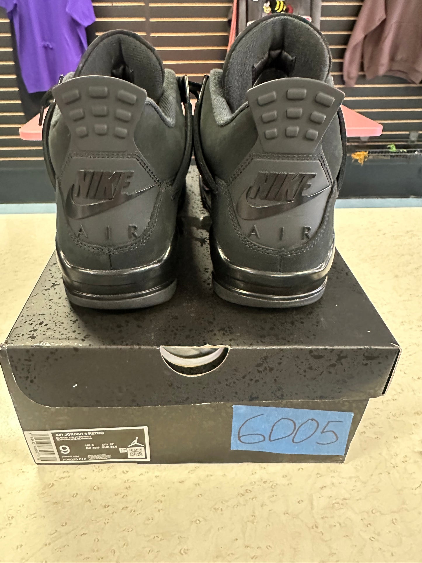 Size9 Jordan 4 Black Cat Worn 1x With Box