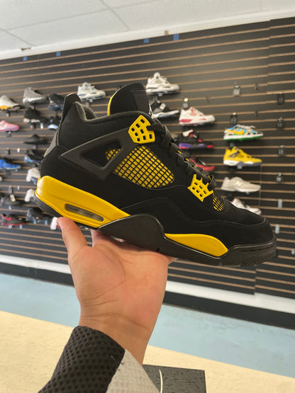 Size10 Jordan 4 Yellow Thunder Pre Owned/W Box