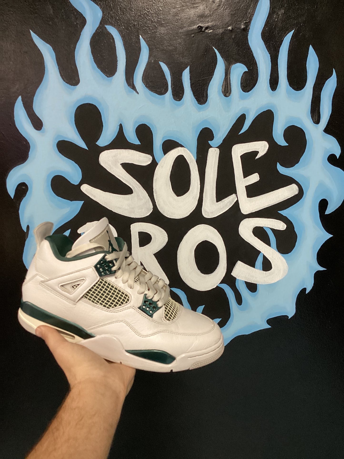 Size9.5 Jordan 4 Oxide Green Pre-Owned No Box