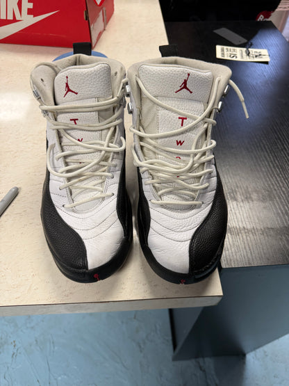 Size10.5 Jordan 12 Retro Pre-Owned No Box