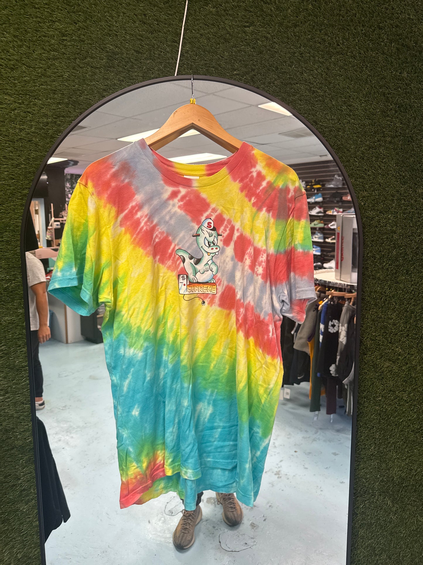 Size Medium Supreme Dinosaur Tie Dye Pre-Owned