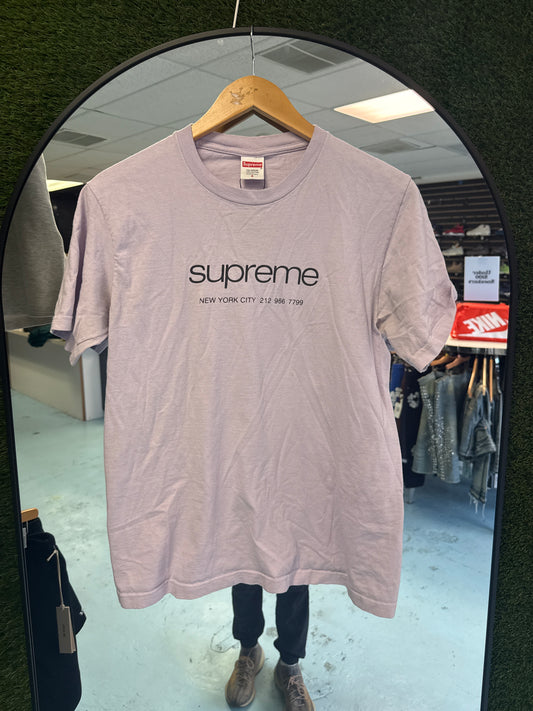 Size Small Purple Supreme T-Shirt Pre-Owned