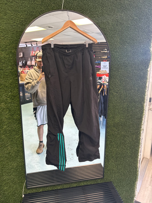 Size Medium Black/Teal Adidas Pants Pre-Owned