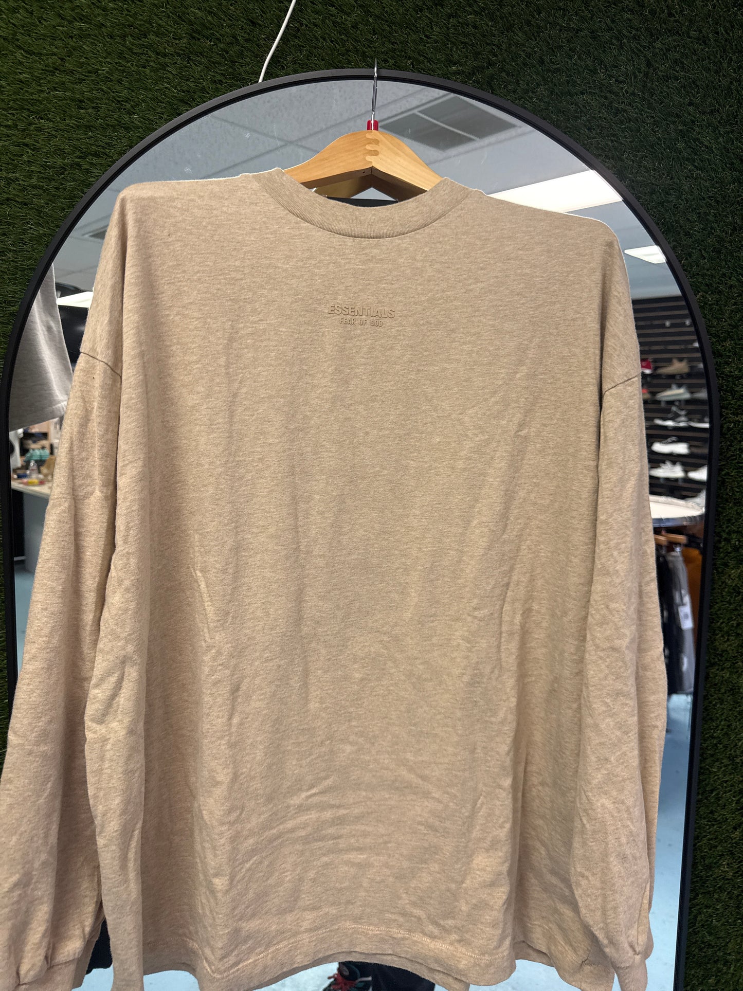 Size M Essentials Long Sleeve Beige Pre Owned