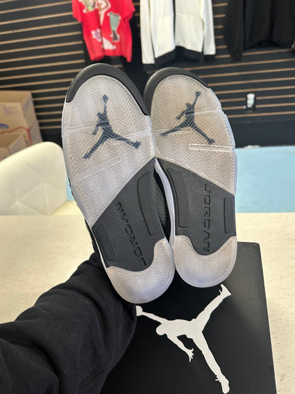 Size9.5 Jordan 5 Oreo Pre Owned With Box