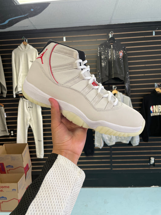 Size12 Jordan 11 Platinum Tint DS/W Box