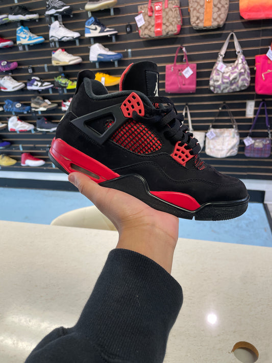 Size8.5 Jordan 4 Red Thunders Pre Owned/No Box/No Insoles