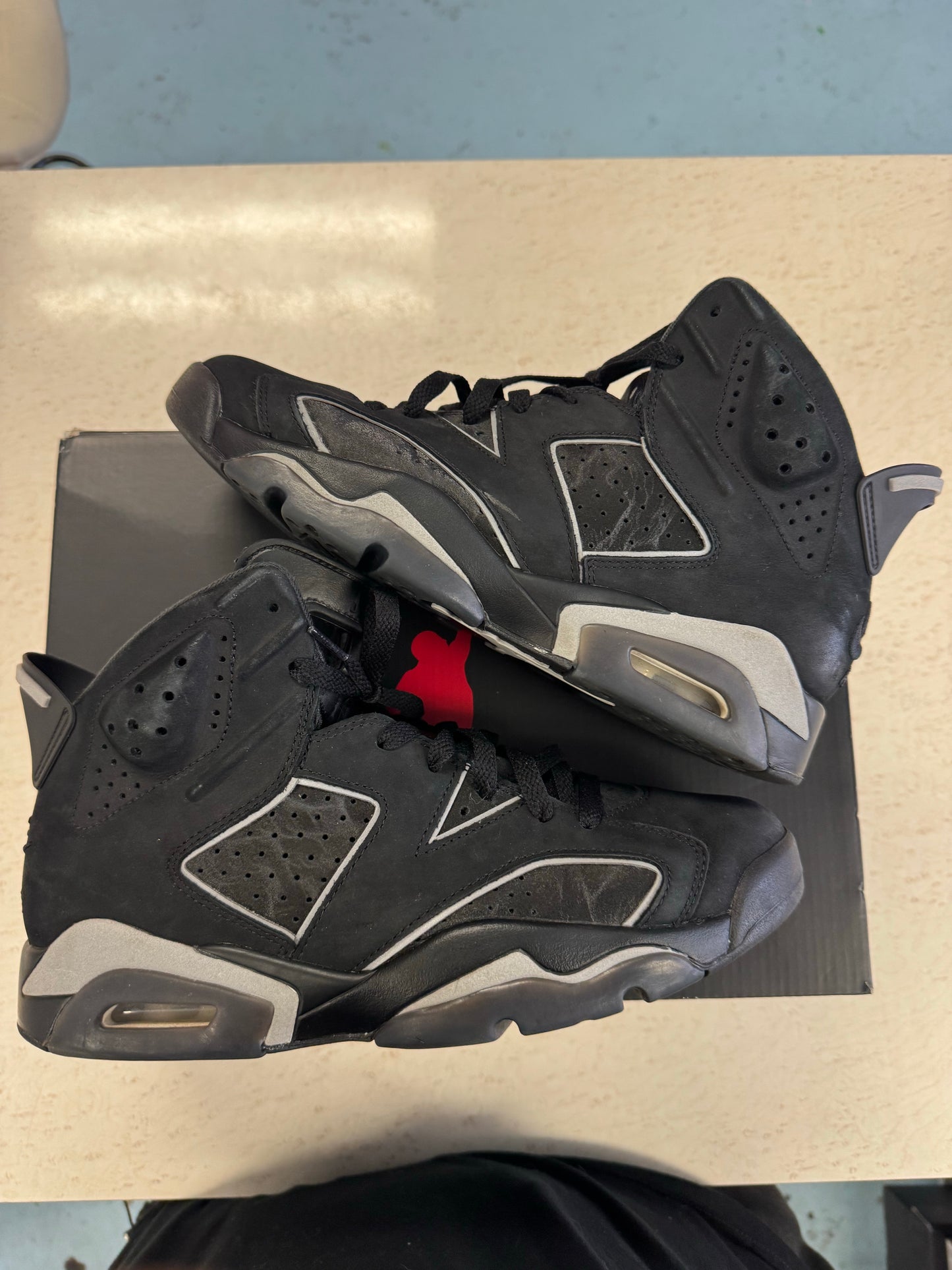 Jordan 6 Retro Cap and Gown
