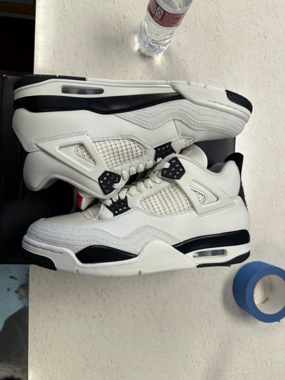 Jordan 4 Retro Flight Club