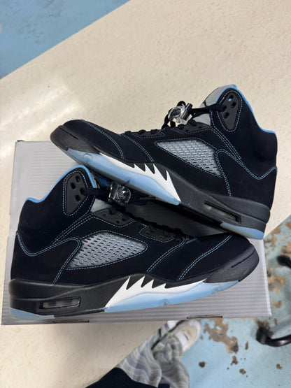 Jordan 5 Retro Black University Blue (2026)