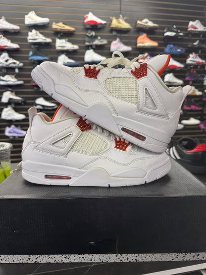Jordan 4 Retro Metallic Orange