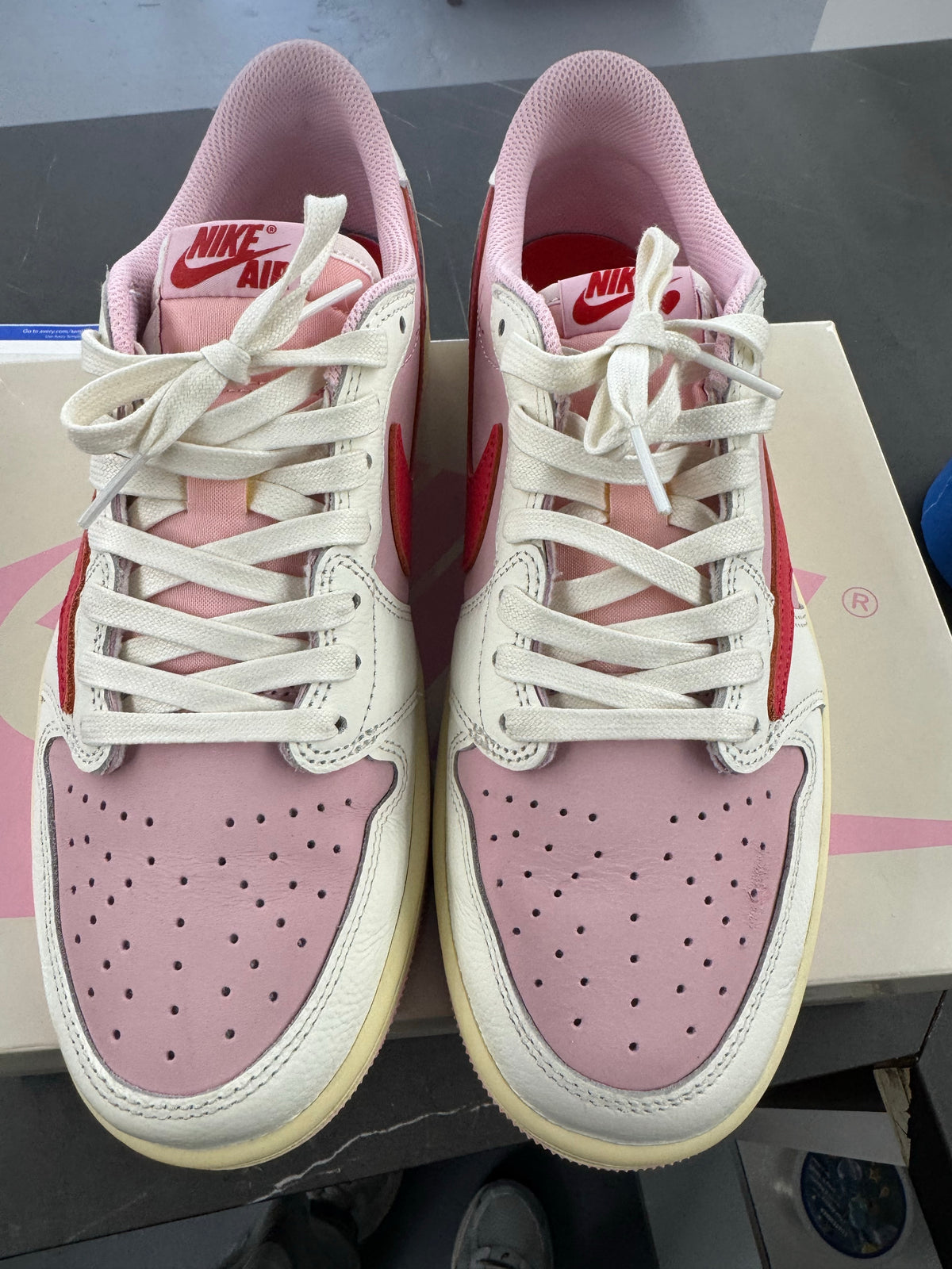 Jordan 1 Retro Low OG SP Travis Scott Sail Tropical Pink