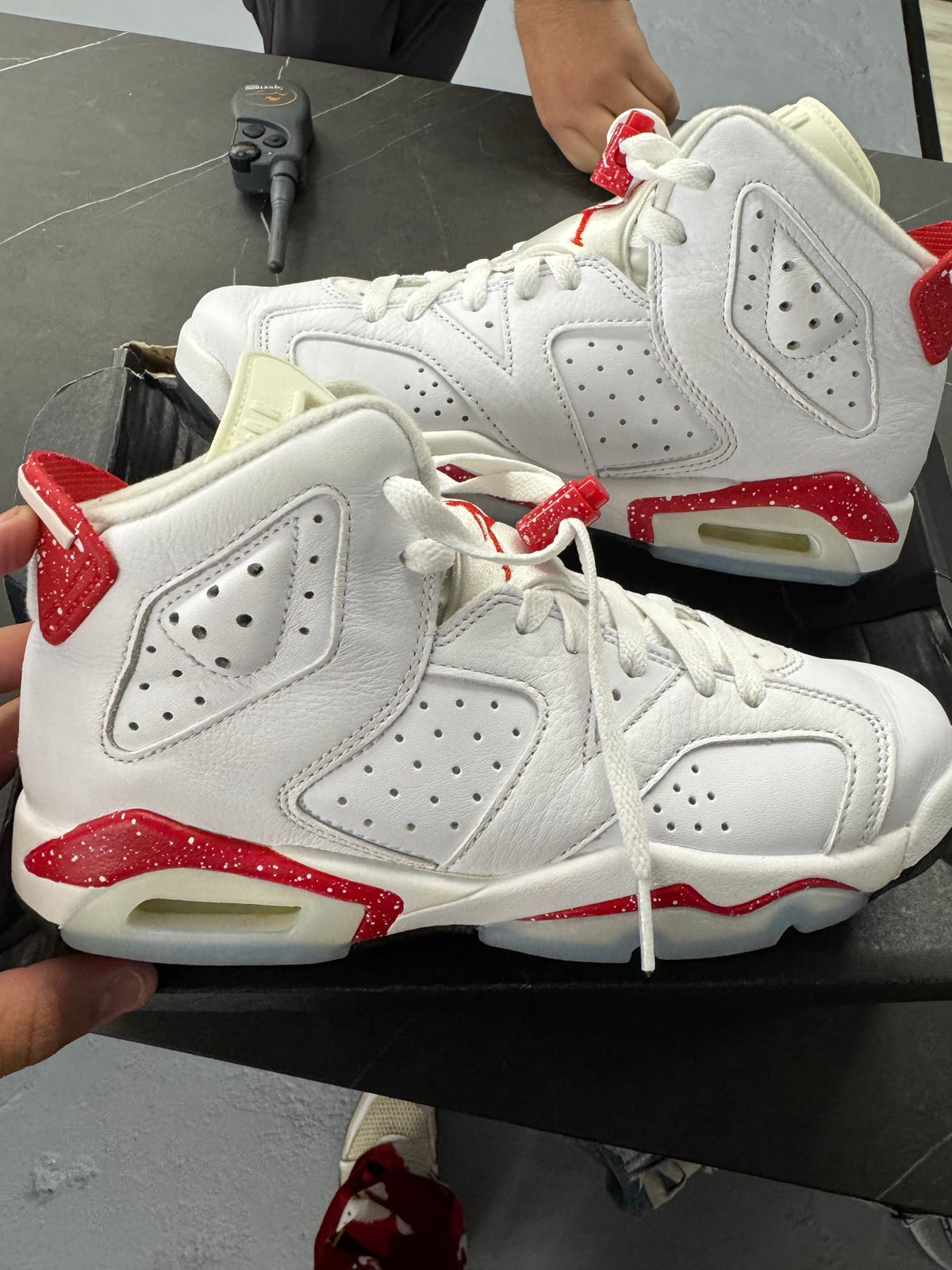 Jordan 6 Retro Red Oreo (GS)