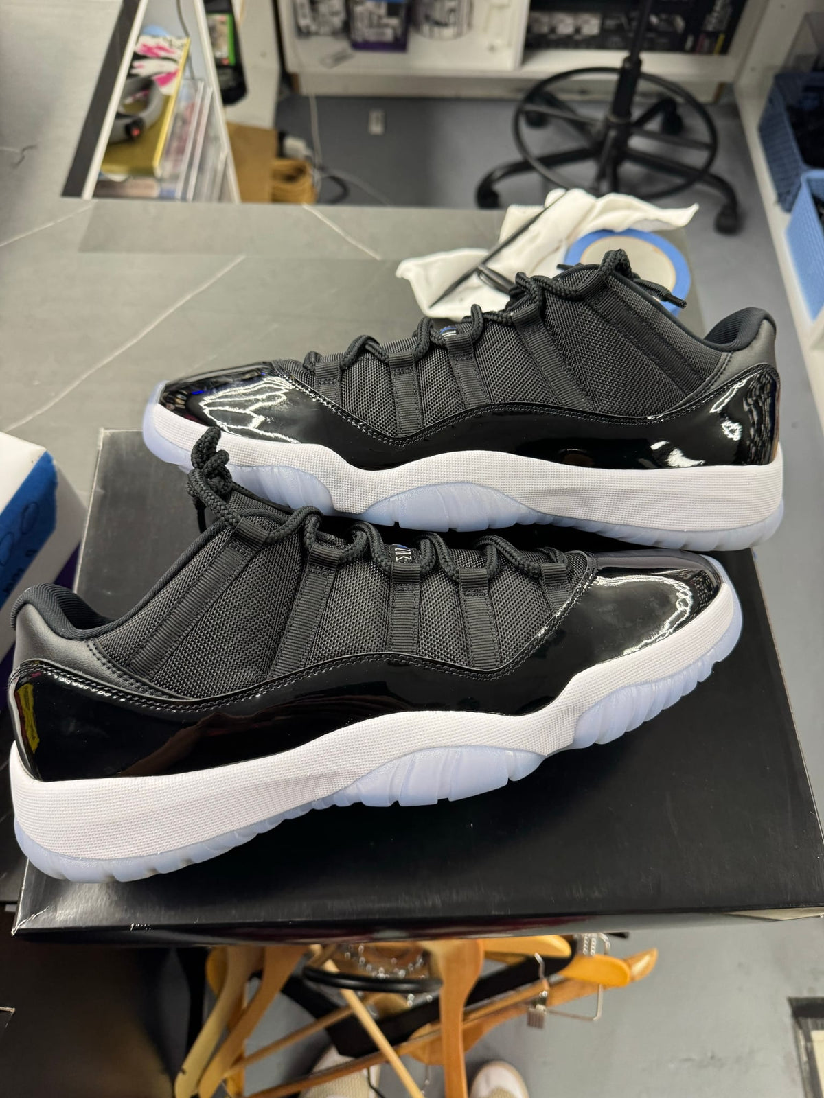 Jordan 11 Retro Low Space Jam