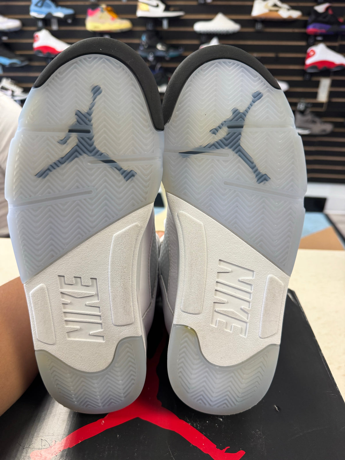 Jordan 5 Retro White Metallic (2026)