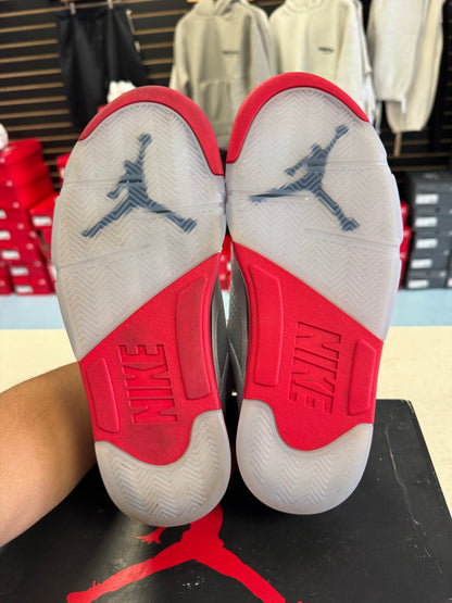 Jordan 5 Retro Fire Red Black Tongue (2025)
