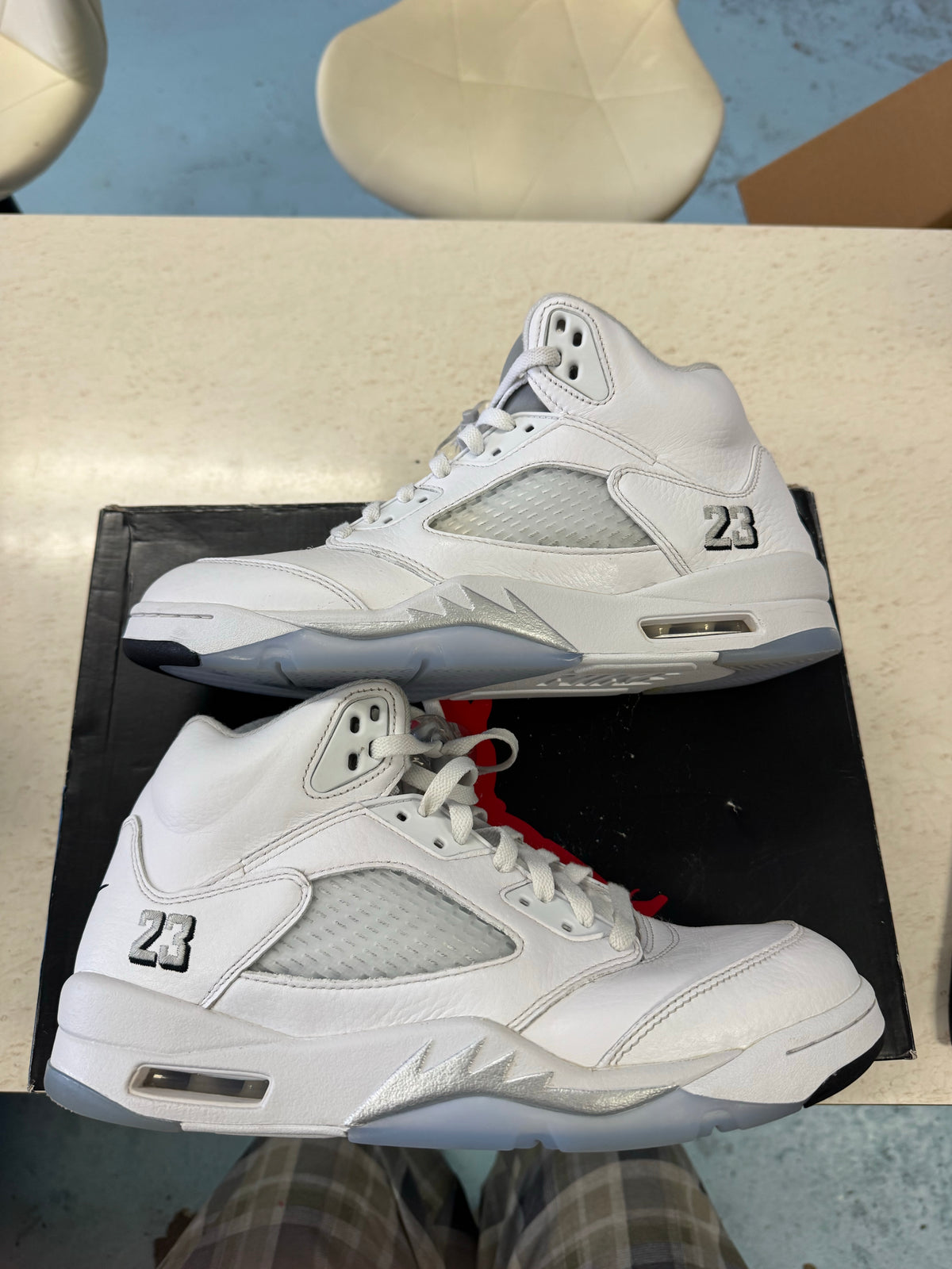 Jordan 5 Retro White Metallic (2026)