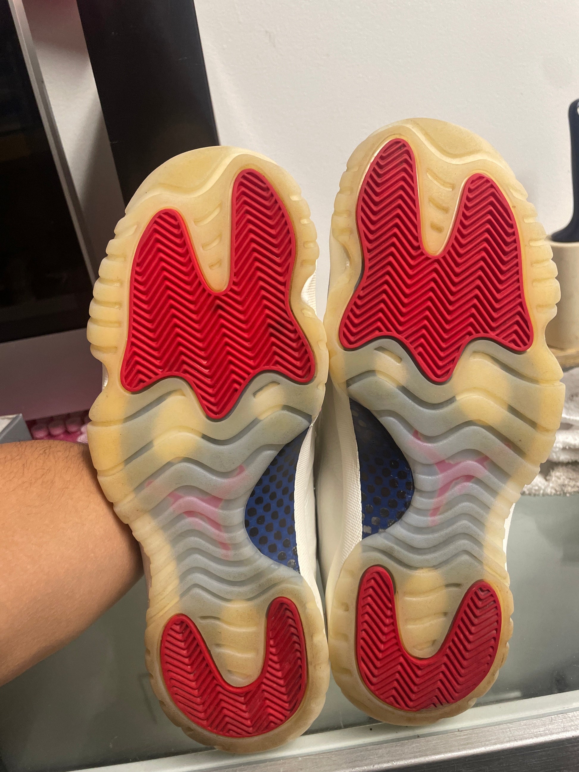 Jordan 11 Retro 285