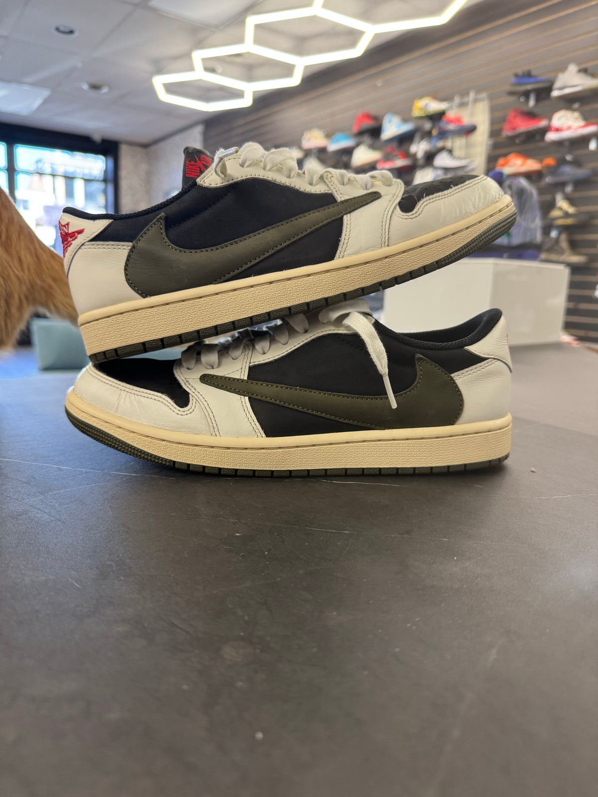 Jordan 1 Retro Low OG SP Travis Scott Olive (Women's)