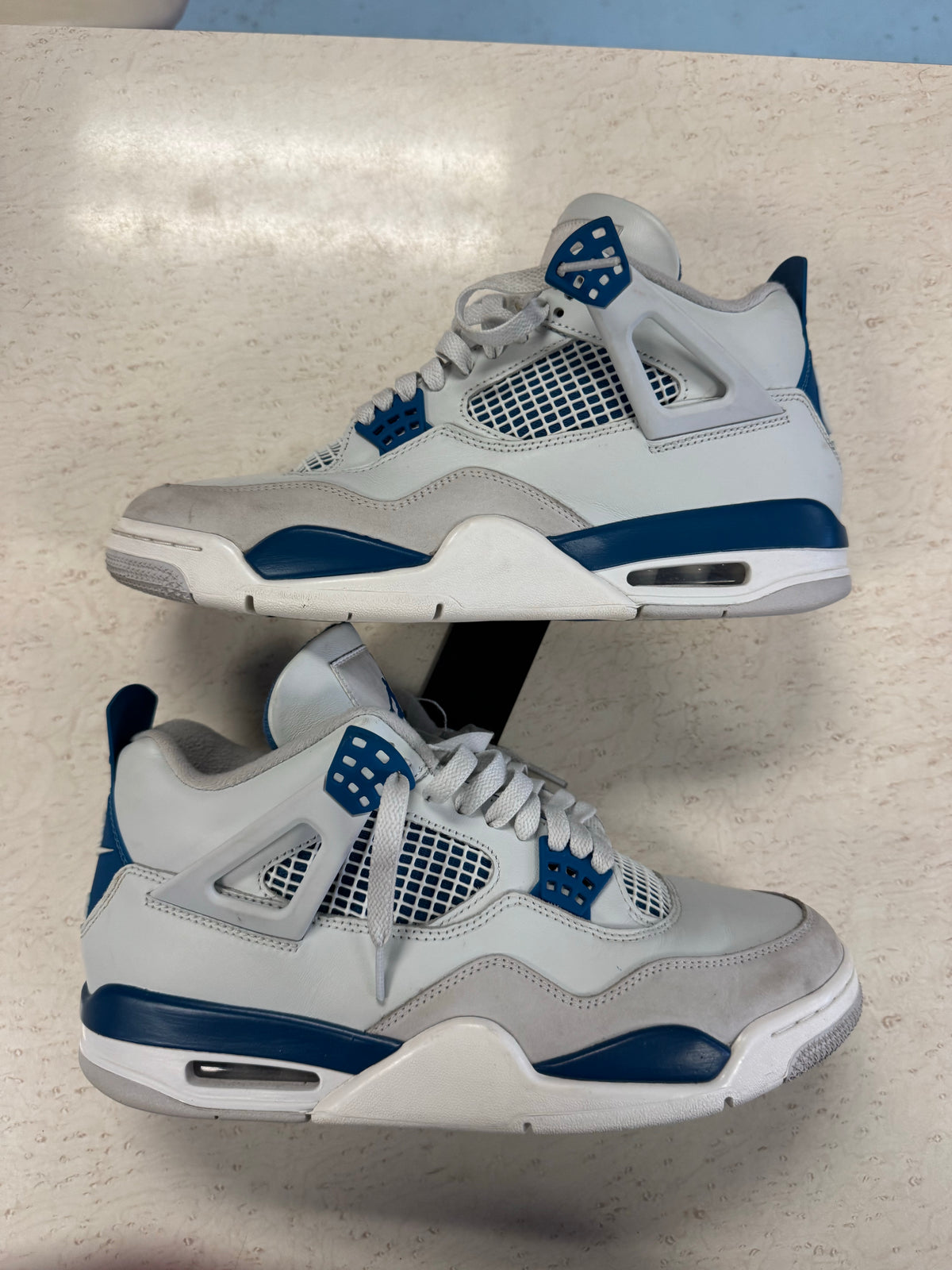 Jordan 4 Military Blue