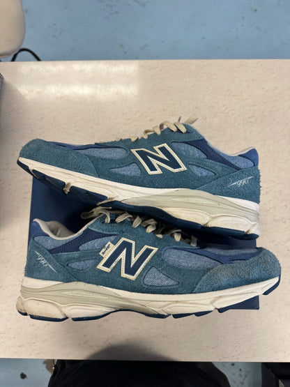 New Balance 990v3 MiUSA Levi's Denim
