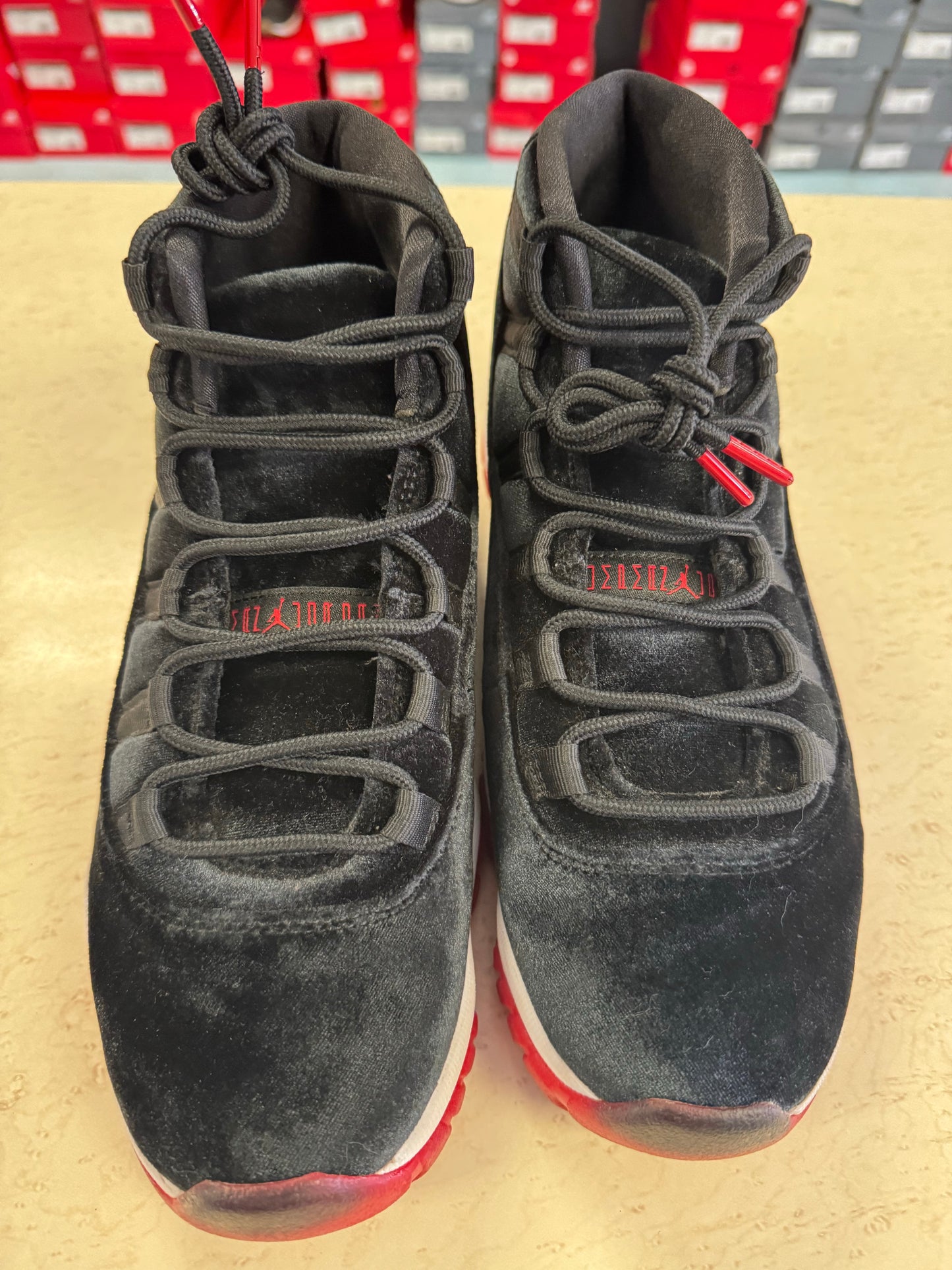 Jordan 11 Retro Bred Velvet (Women's)
