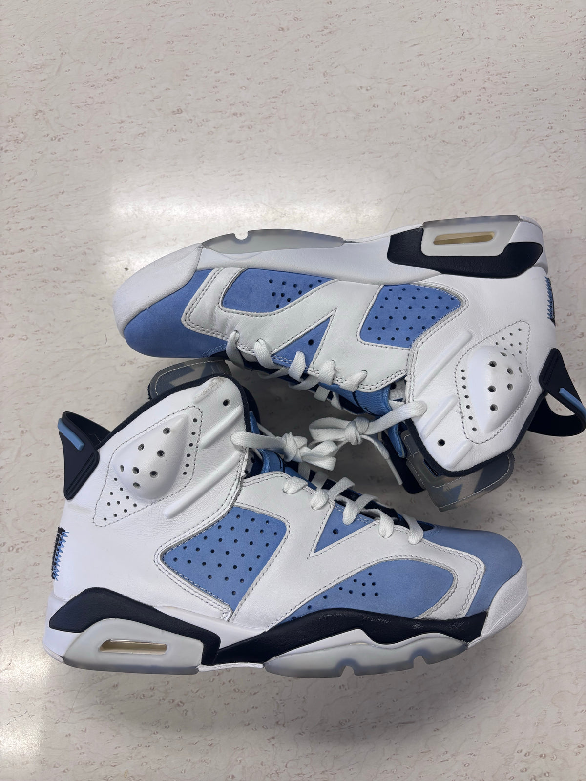 Jordan 6 Retro UNC White