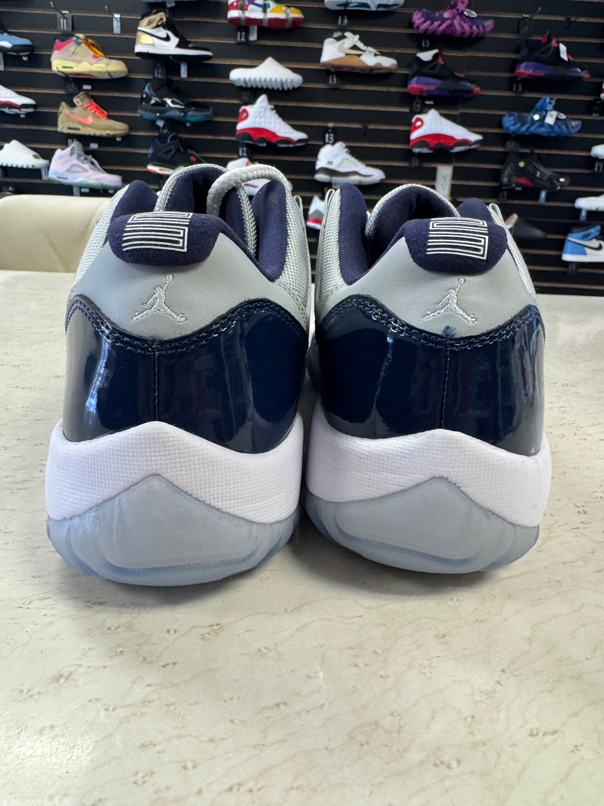 Jordan 11 Retro Low Georgetown