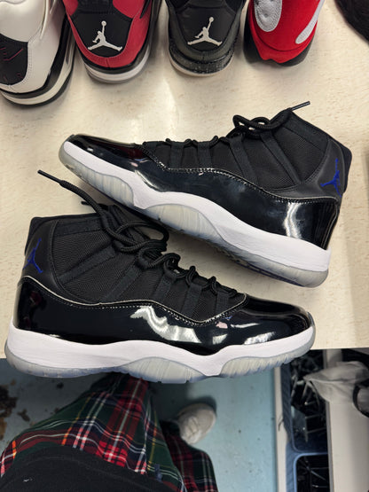 Jordan 11 Retro Space Jam (2016)