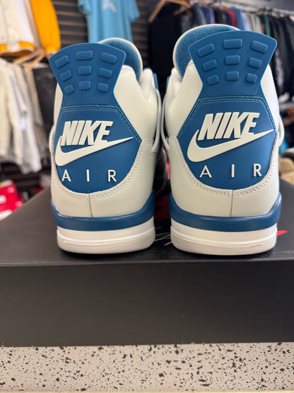 Jordan 4 Retro Military Blue (2024)