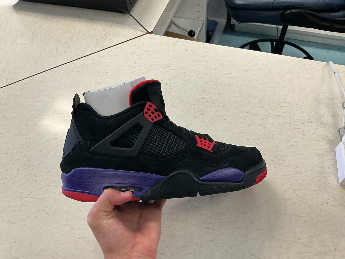 Jordan 4 Retro Raptors (2018)